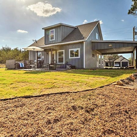 Granbury Home With Hot Tub And Furnished Patio! ภายนอก รูปภาพ