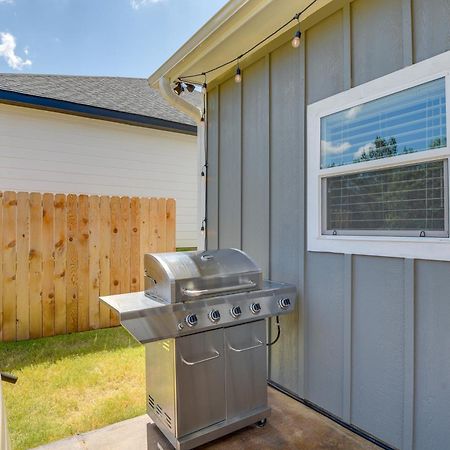 Granbury Home With Hot Tub And Furnished Patio! ภายนอก รูปภาพ