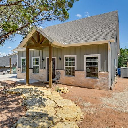 Granbury Home With Hot Tub And Furnished Patio! ภายนอก รูปภาพ