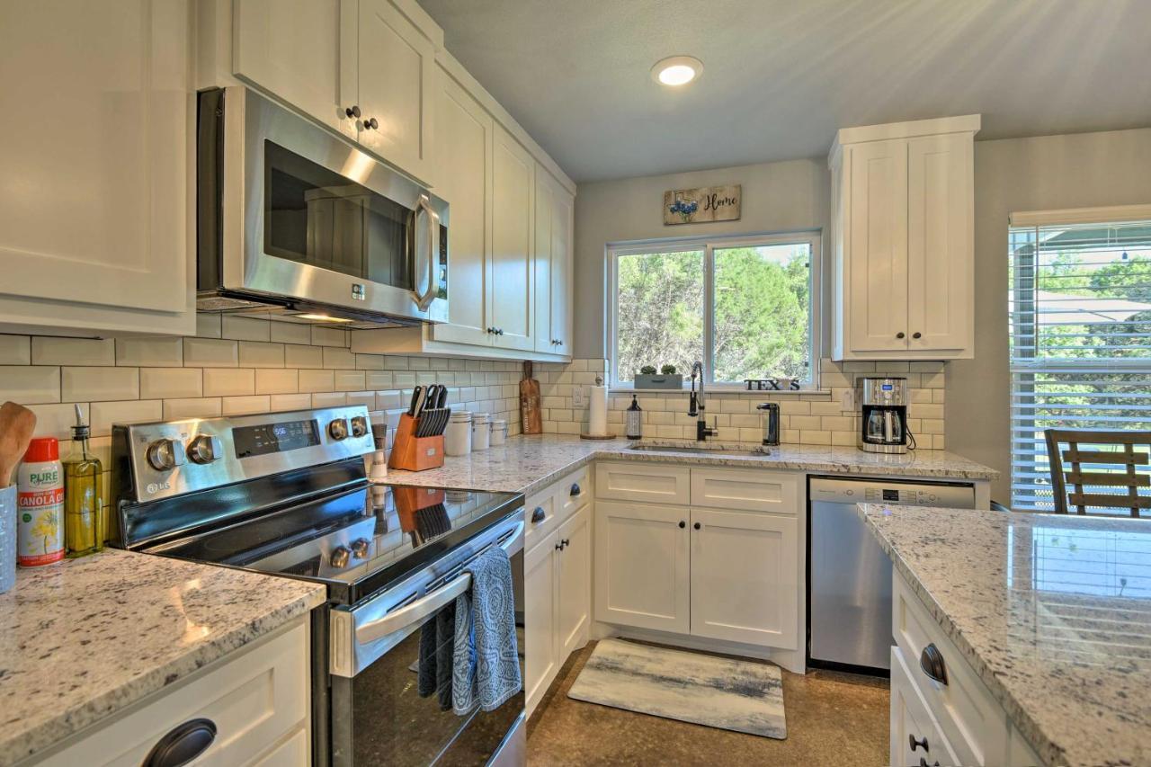 Granbury Home With Hot Tub And Furnished Patio! ภายนอก รูปภาพ