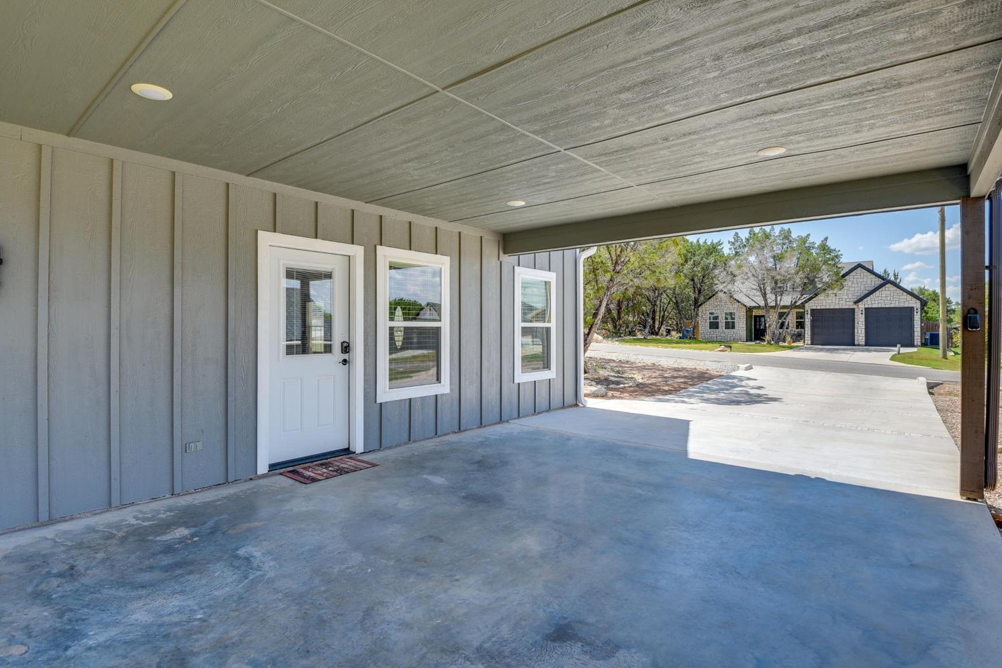 Granbury Home With Hot Tub And Furnished Patio! ภายนอก รูปภาพ